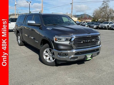 2019 RAM 1500 Laramie Crew Cab 4x4 5'7" Box