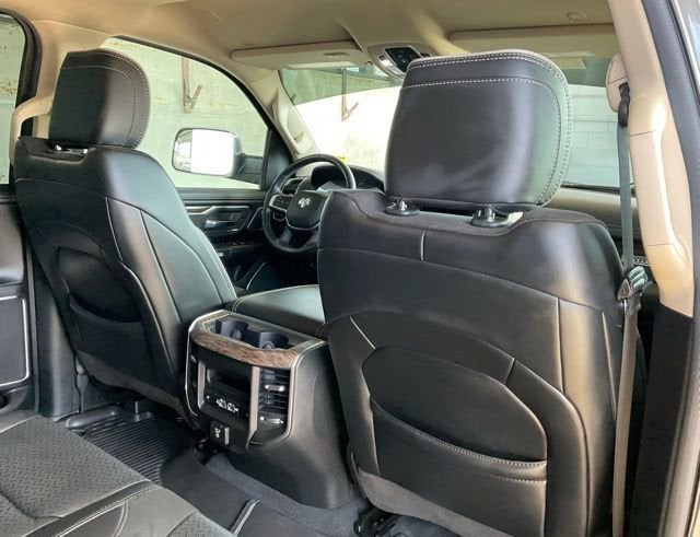 2019 RAM 1500 Laramie Crew Cab 4x4 5'7" Box