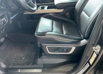 2019 RAM 1500 Laramie Crew Cab 4x4 5'7" Box