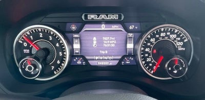 2019 RAM 1500 Laramie Crew Cab 4x4 5'7" Box