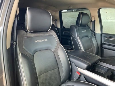 2019 RAM 1500 Laramie Crew Cab 4x4 5'7" Box