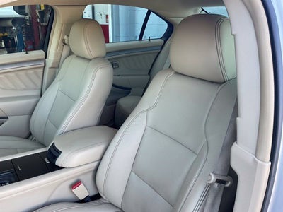 2014 Ford Taurus SEL