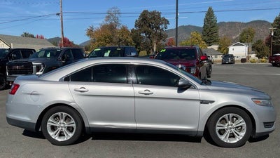 2014 Ford Taurus SEL