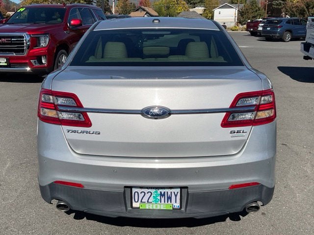 2014 Ford Taurus SEL