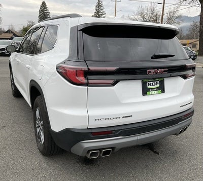 2025 GMC Acadia Elevation