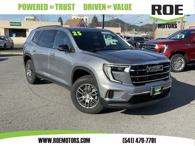 2025 GMC Acadia Elevation