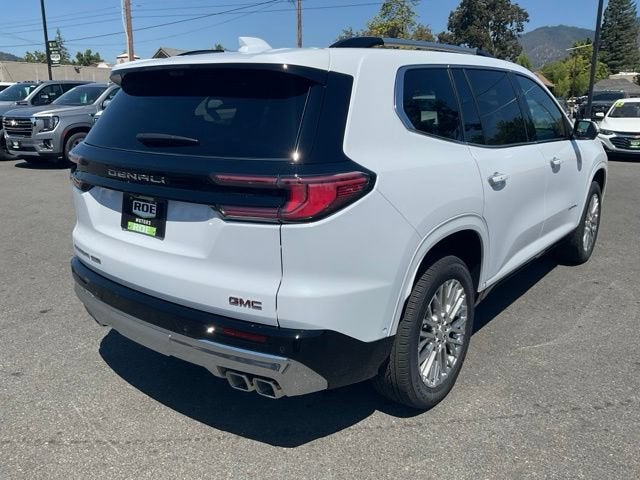 2026 GMC Acadia Denali