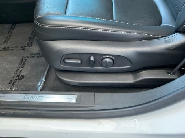 2023 GMC Acadia SLT - Photo 15