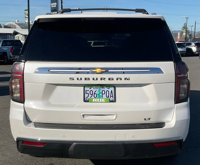 2023 Chevrolet Suburban LT