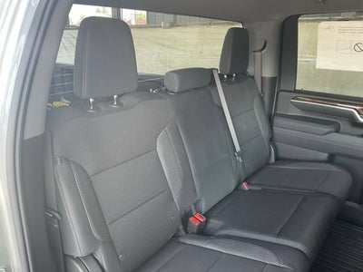 2026 GMC Sierra 3500 HD SLE