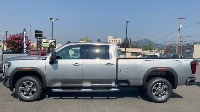 2026 GMC Sierra 3500 HD SLE
