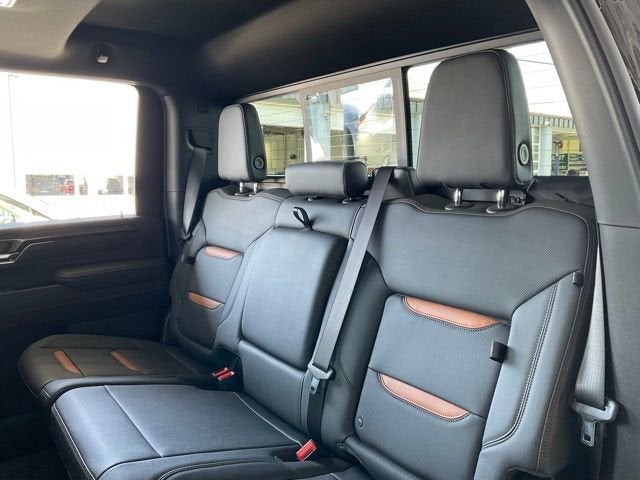 2025 GMC Sierra 3500 HD AT4