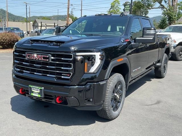 2025 GMC Sierra 3500 HD AT4