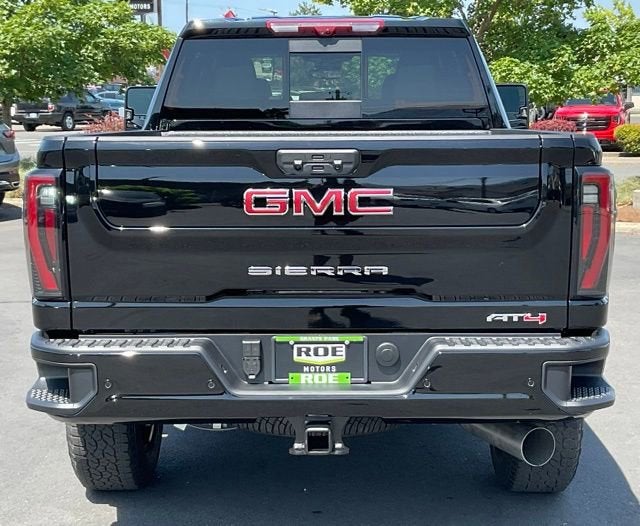2025 GMC Sierra 3500 HD AT4