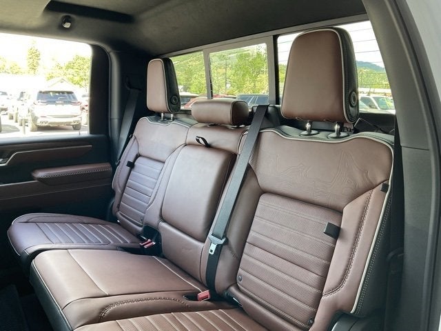 2025 GMC Sierra 3500 HD Denali Ultimate