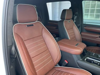 2026 GMC Sierra 3500 HD Denali Ultimate DRW