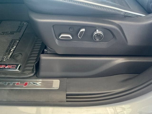2025 GMC Sierra 2500 HD AT4X