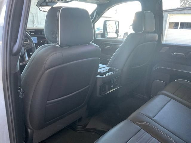 2025 GMC Sierra 2500 HD AT4X
