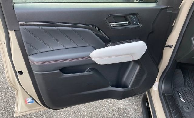 2024 GMC Canyon AT4X