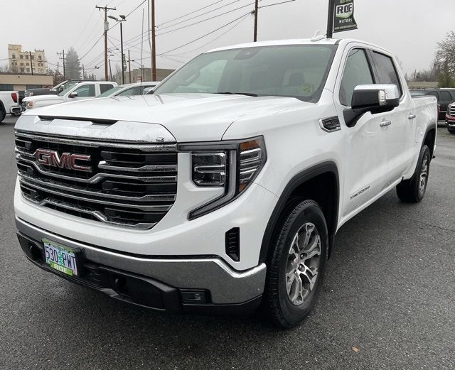 2024 GMC Sierra 1500 SLT