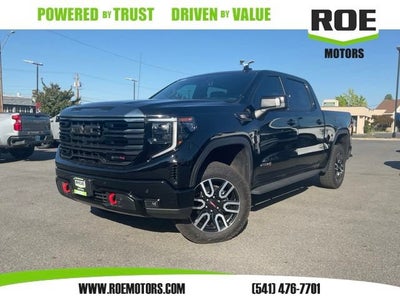 2023 GMC Sierra 1500 AT4