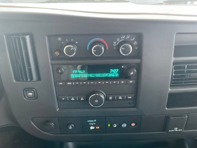 2025 GMC Savana Cargo Work Van
