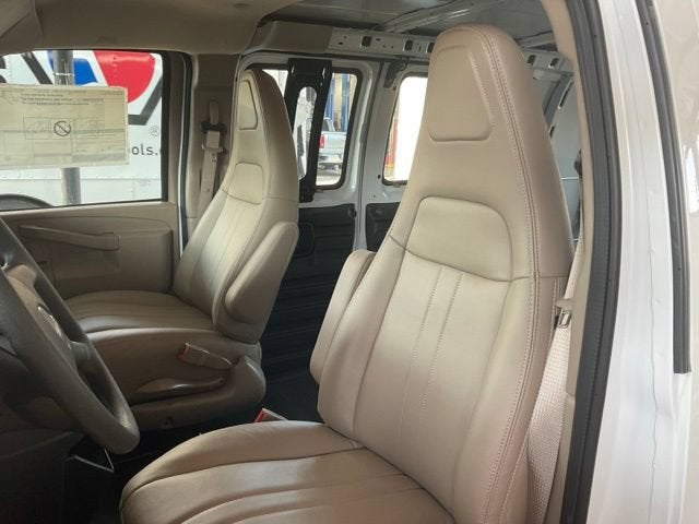 2025 GMC Savana Cargo Work Van