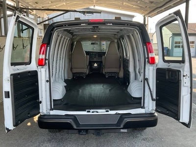2025 GMC Savana Cargo Work Van