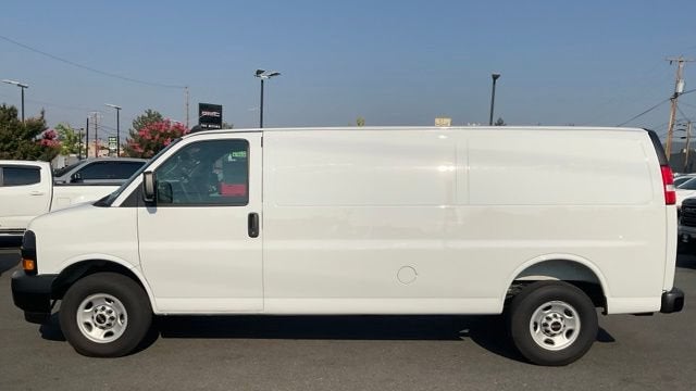 2025 GMC Savana Cargo Work Van