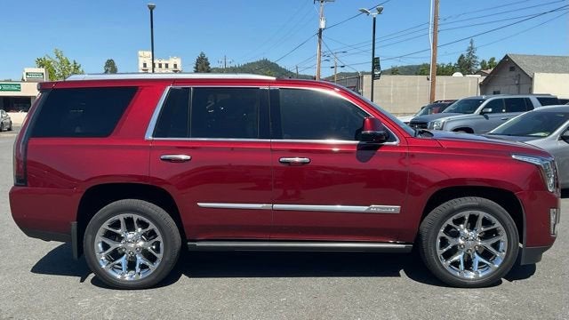 2020 Cadillac Escalade Premium Luxury