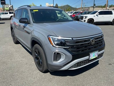 2025 Volkswagen Atlas 2.0T Peak Edition