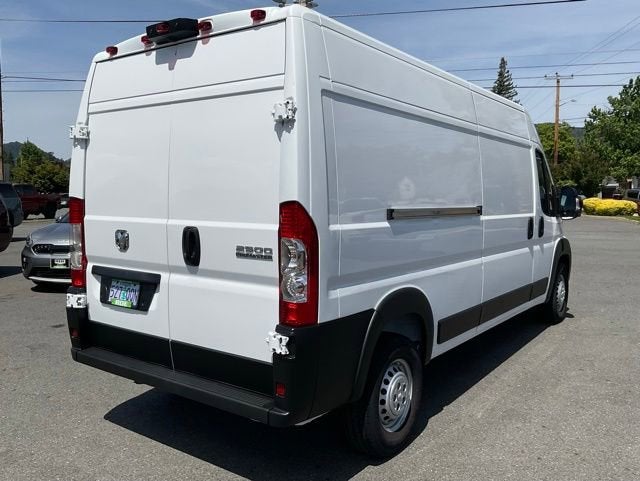 2026 RAM ProMaster Cargo Van Tradesman