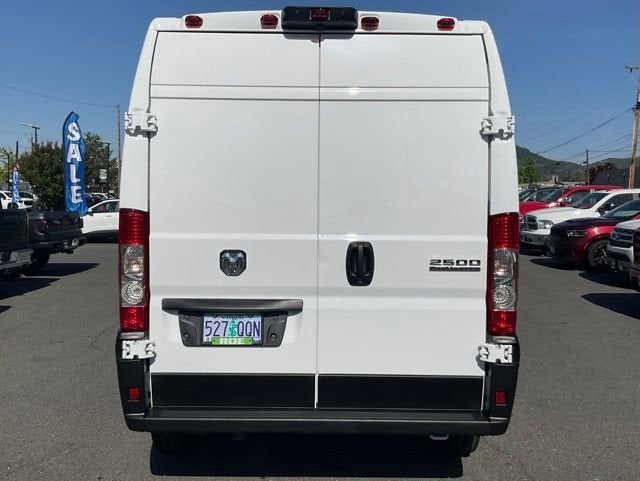 2026 RAM ProMaster Cargo Van Tradesman