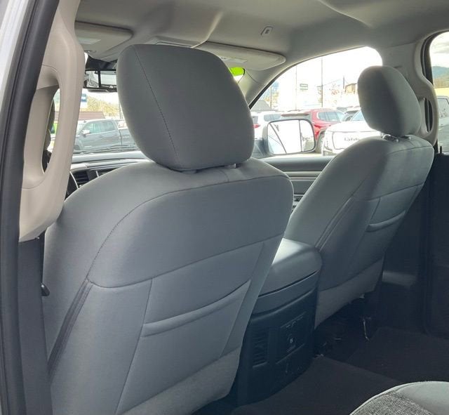 2017 RAM 1500 Big Horn Crew Cab 4x4 5'7" Box