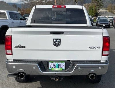 2017 RAM 1500 Big Horn Crew Cab 4x4 5'7" Box