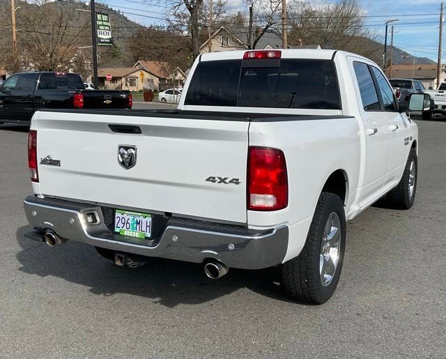 2017 RAM 1500 Big Horn Crew Cab 4x4 5'7" Box