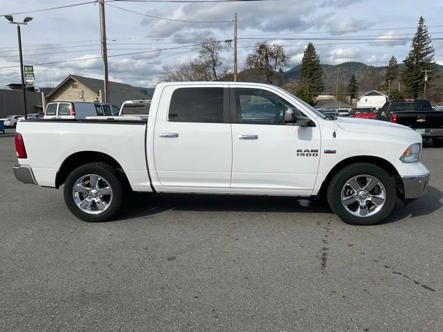 2017 RAM 1500 Big Horn Crew Cab 4x4 5'7" Box