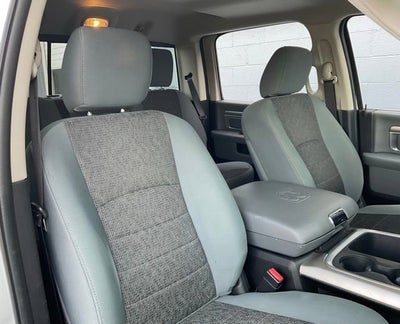 2017 RAM 1500 Big Horn Crew Cab 4x4 5'7" Box