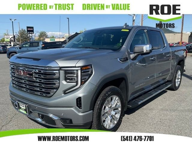 2025 GMC Sierra 4WD Crew Cab Short Box Denali's photo