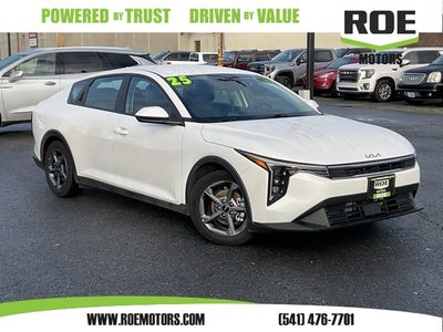 2025 Kia K4 LXS