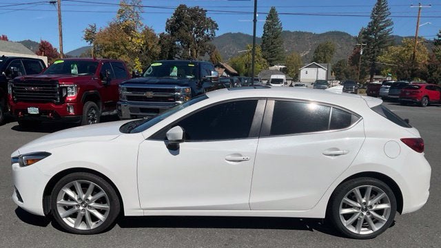 2017 Mazda Mazda3 Hatchback Grand Touring