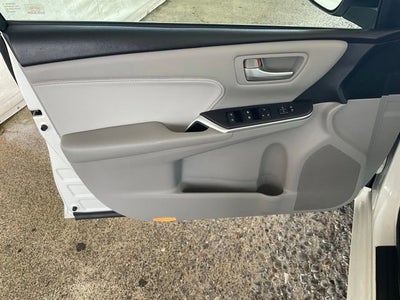 2017 Toyota Camry Hybrid LE