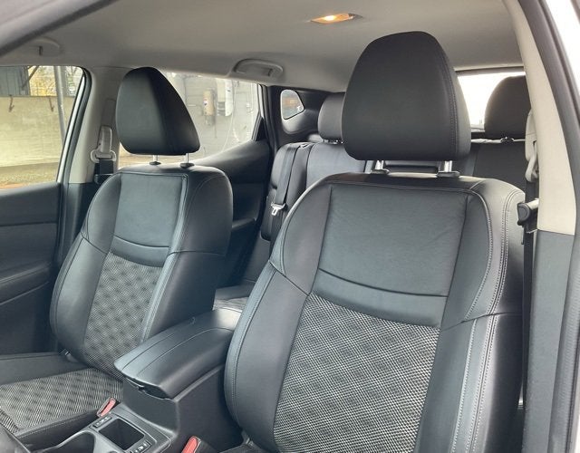 2021 Nissan Rogue Sport SV AWD Xtronic CVT