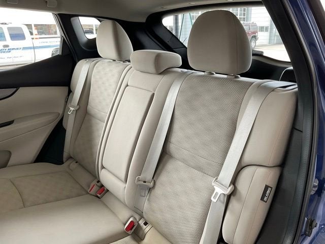 2022 Nissan Rogue Sport SV AWD Xtronic CVT