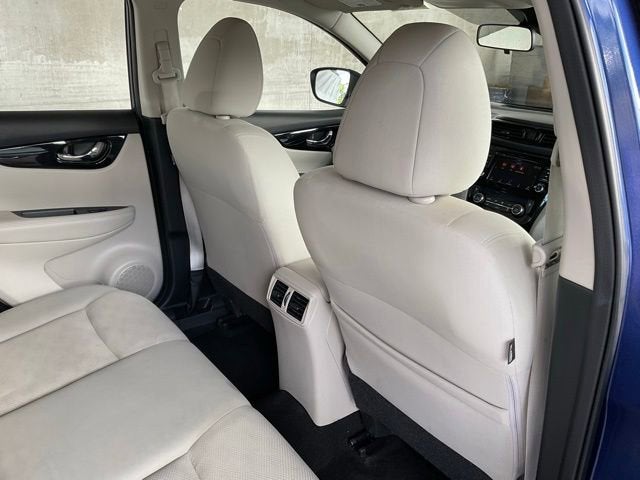 2022 Nissan Rogue Sport SV AWD Xtronic CVT