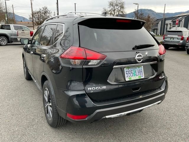 2018 Nissan Rogue SL