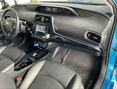 2019 Toyota Prius XLE