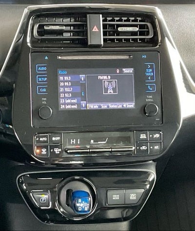 2019 Toyota Prius XLE