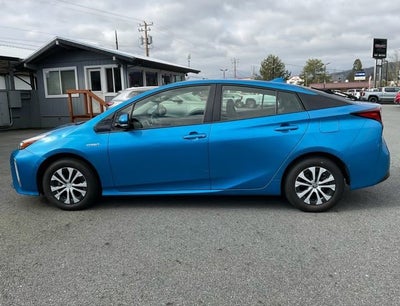 2019 Toyota Prius XLE