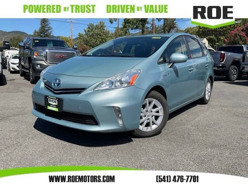 2013 Toyota Prius v Prius v 3